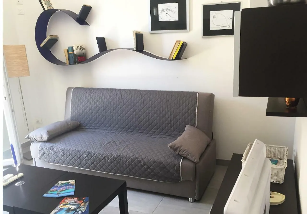 דירה פאביננה Crossroad Suite