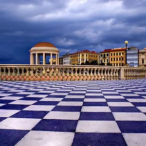 Casa L' Aurora Viola , Livorno Italia